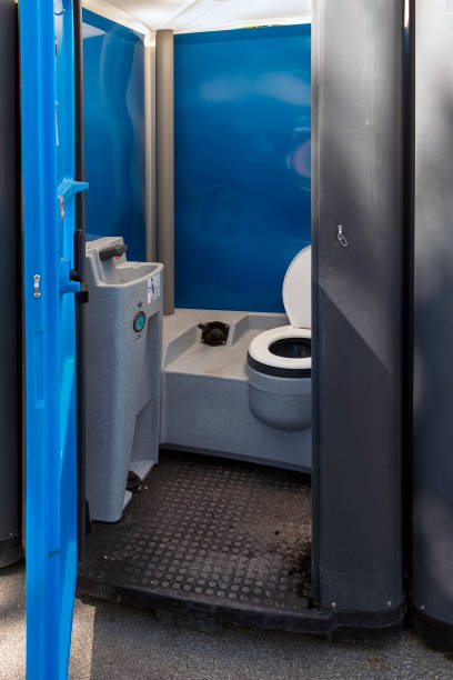 Best Portable restroom trailer rental  in Mount Healthy Heights, OH